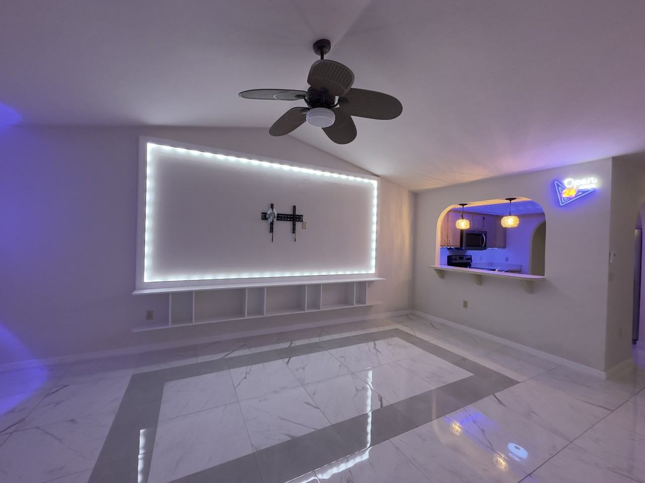 4209 Sw Santa Barbara Pl #1 - Photo 4 of 16