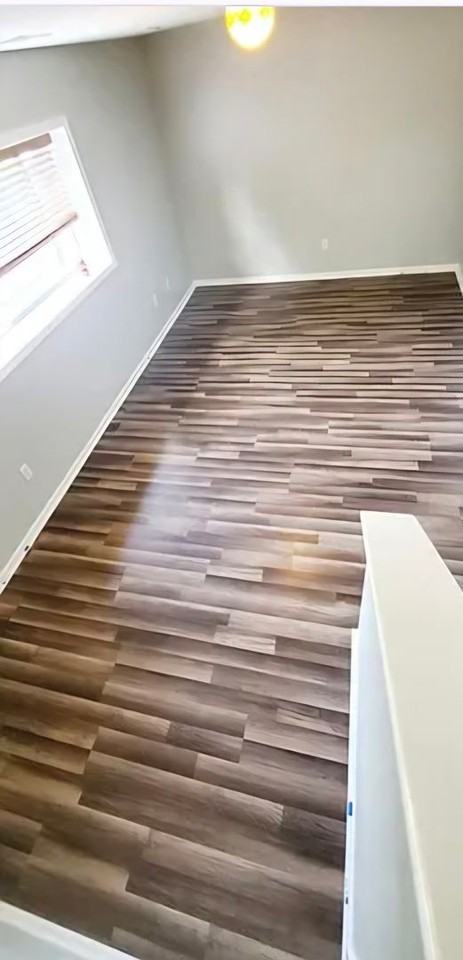 5665 E Grove Dr Se - Photo 6 of 15