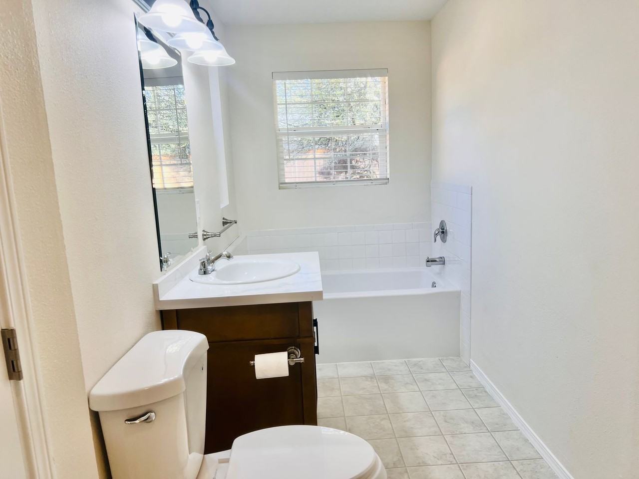 13140 Shelly St Sw - Photo 7 of 44