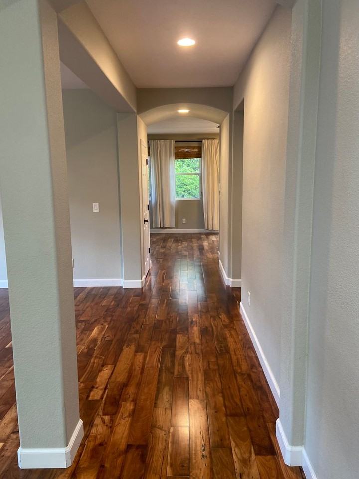 1213 Meredith Way - Photo 2 of 27