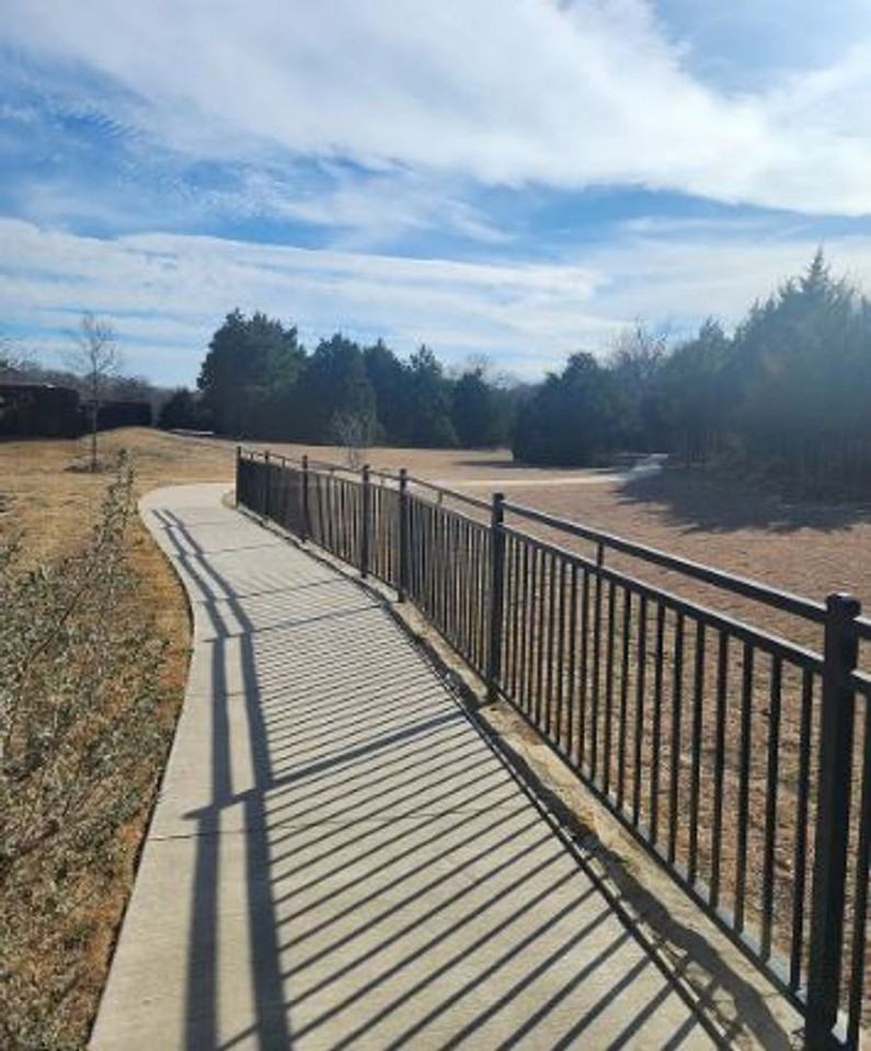 2421 Frio River Rd - Photo 4 of 15