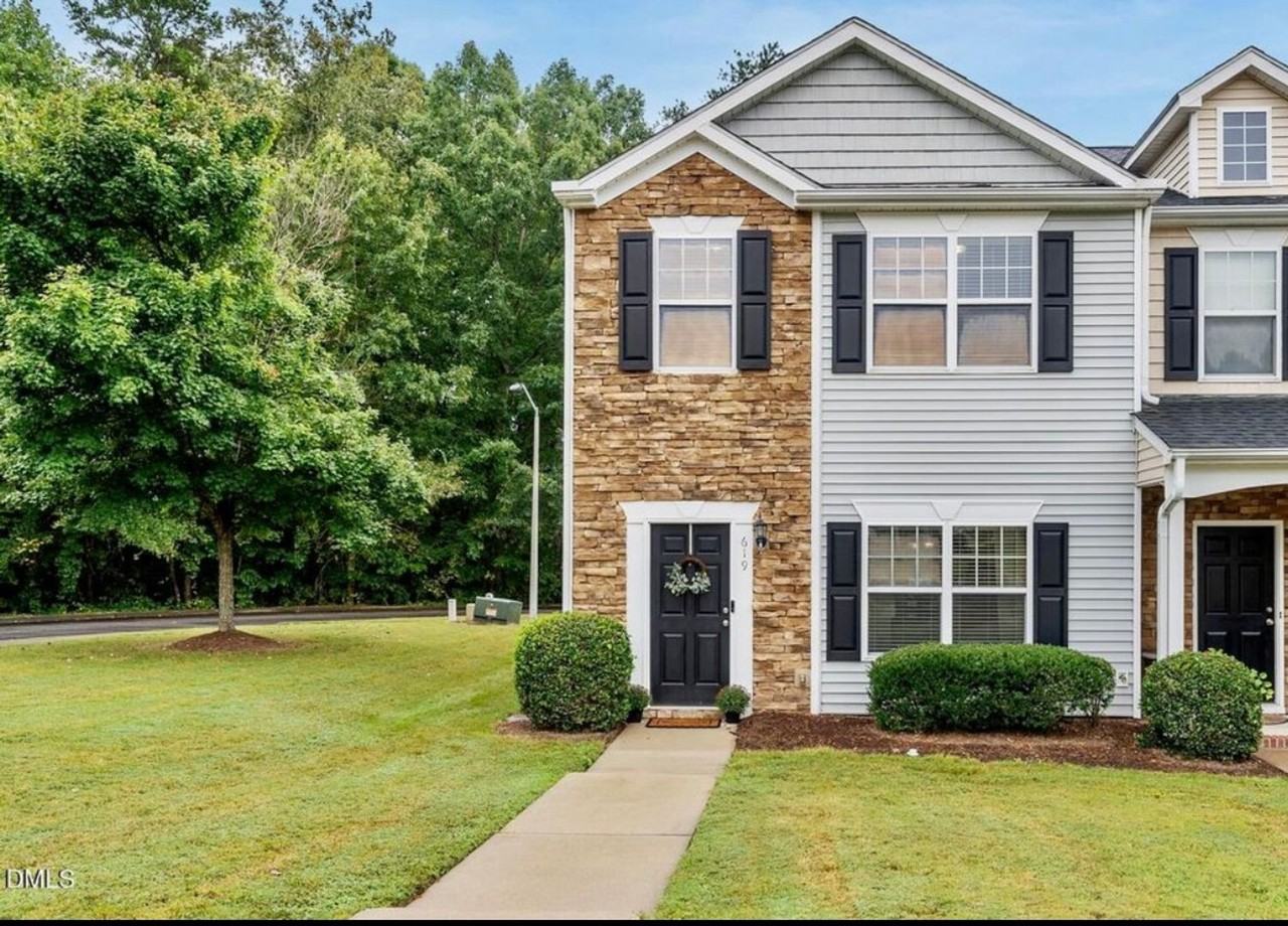 619 Laurens Way - Photo 2 of 20