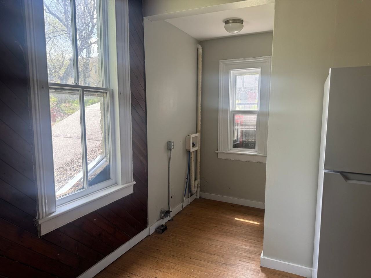 301 S 13th St - Photo 6 of 12