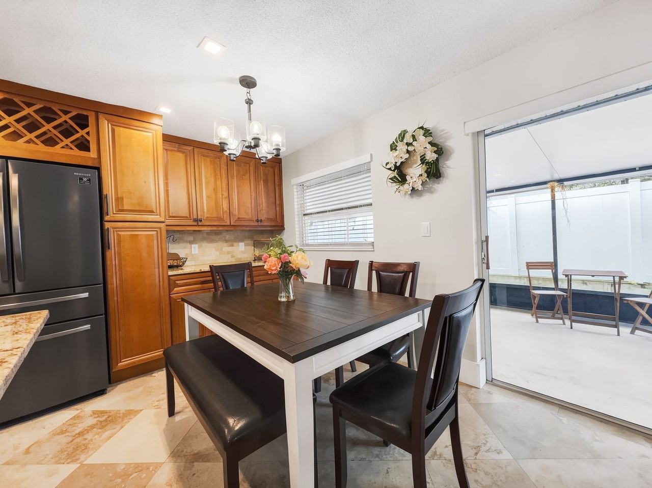 698 107th Ave N - Photo 6 of 39