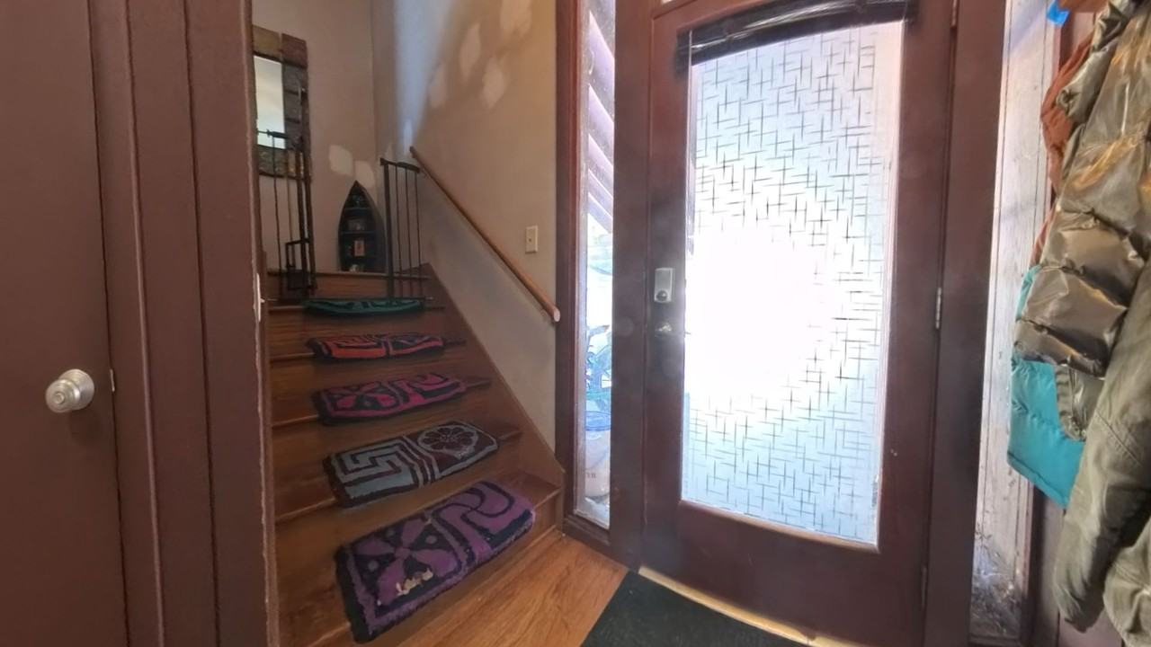 3006 Waunona Way - Photo 2 of 35