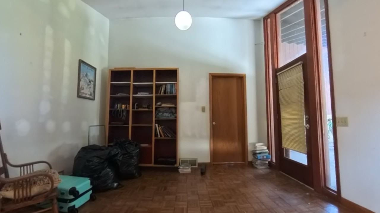 3006 Waunona Way - Photo 6 of 35