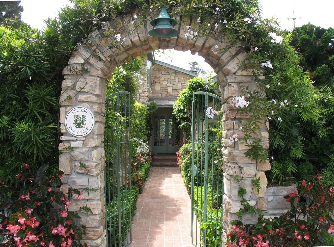 4th House Southwest 10th, Camino Real - Photo 2 of 24