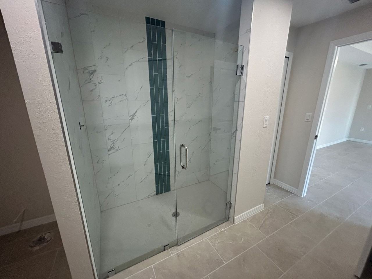 2310 Ne 35th Ln - Photo 3 of 6