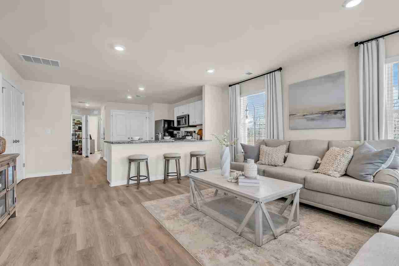 106 Whaler Way - Photo 2 of 16