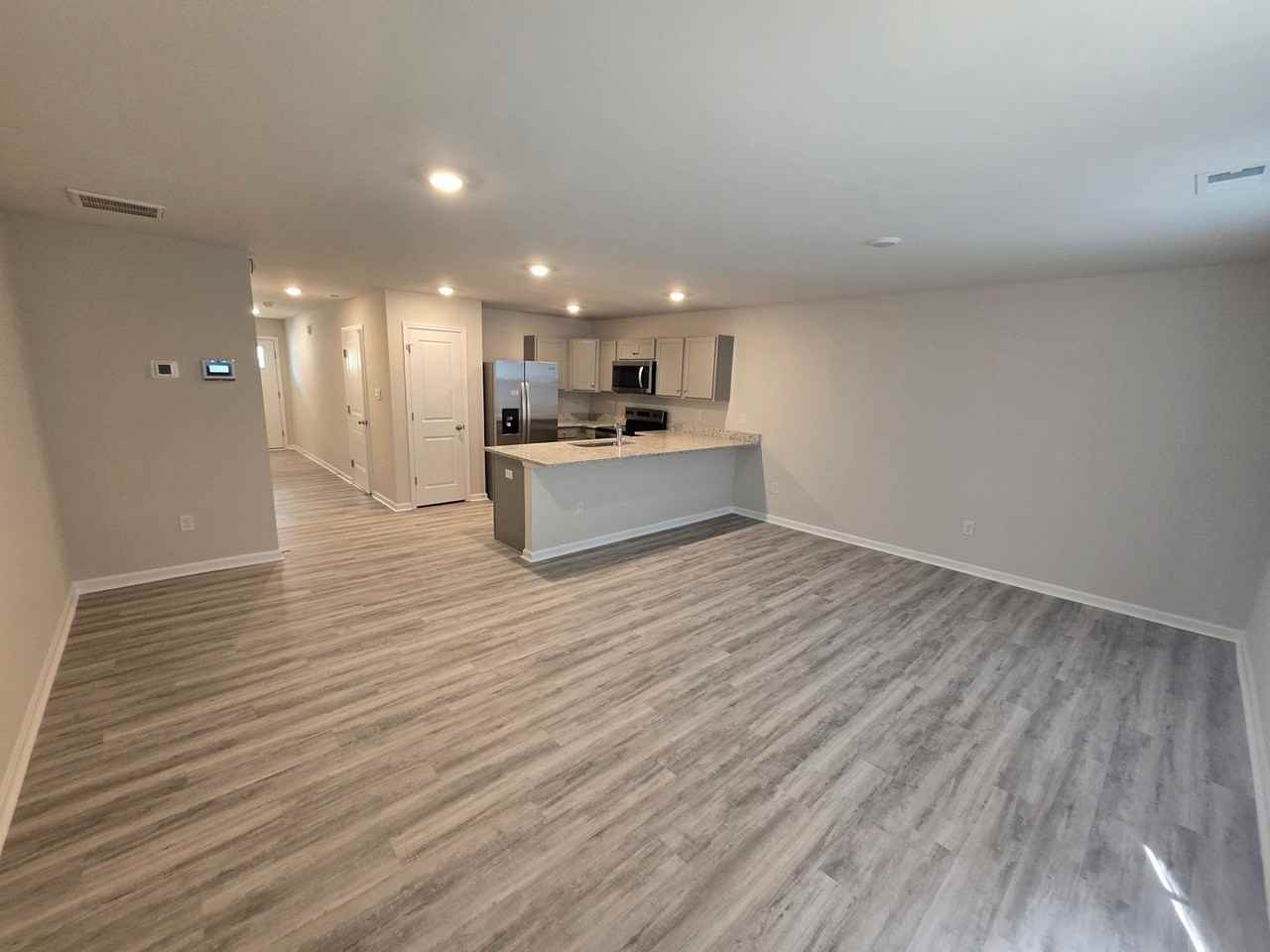 3551 Perrins Hill Way - Photo 4 of 27
