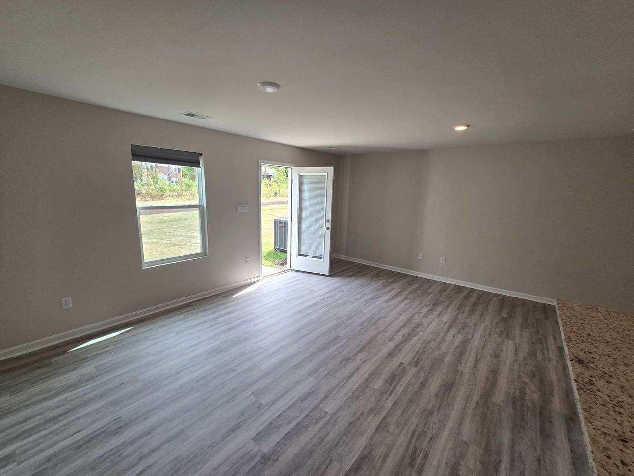 3551 Perrins Hill Way - Photo 6 of 27