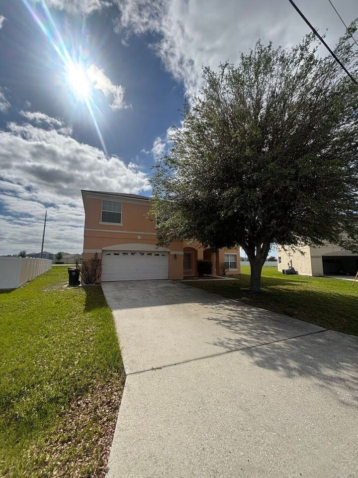 157 Cimarron Ln - Photo 2 of 44