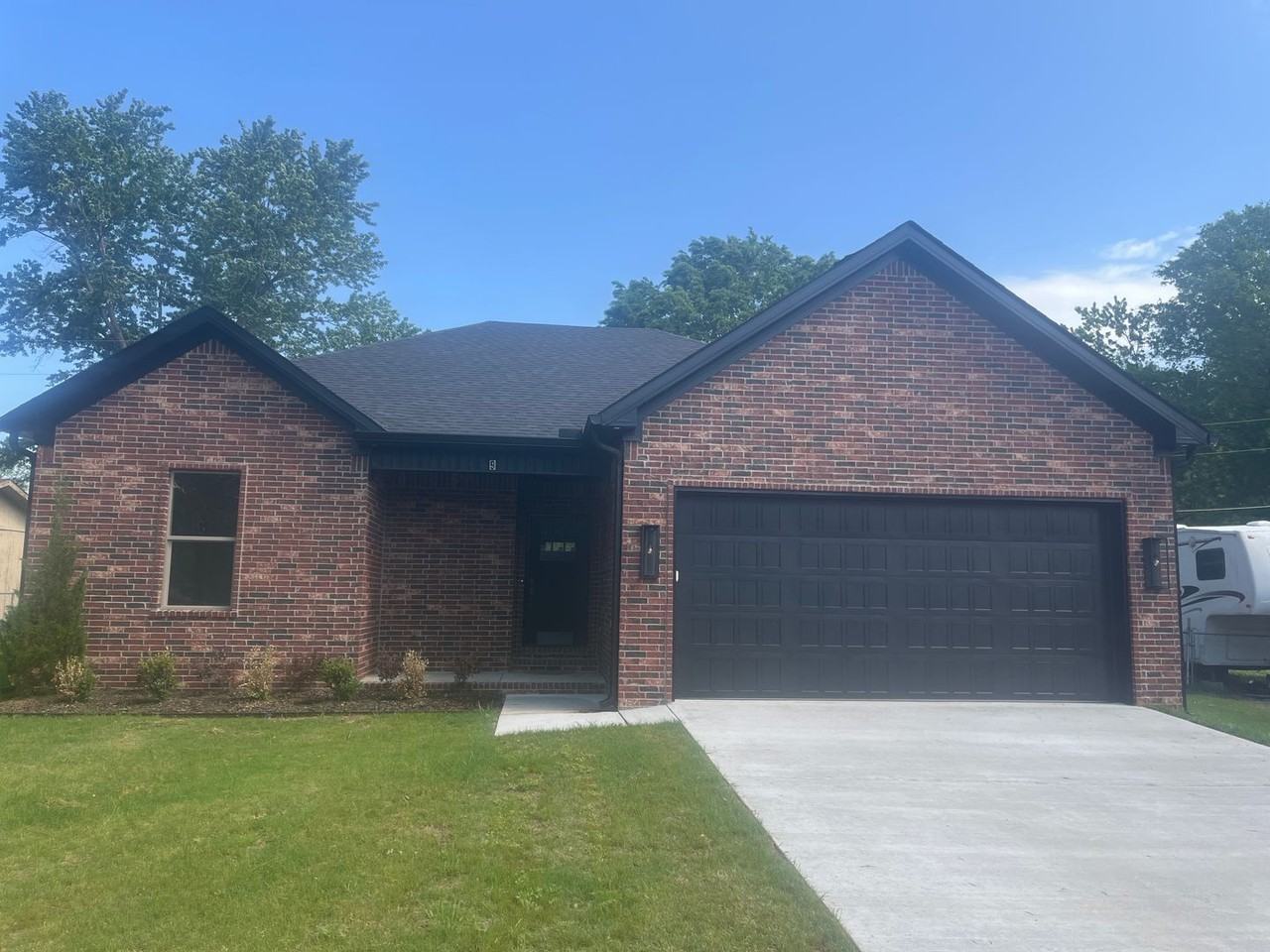 9 Valewood Cv - Photo 2 of 23