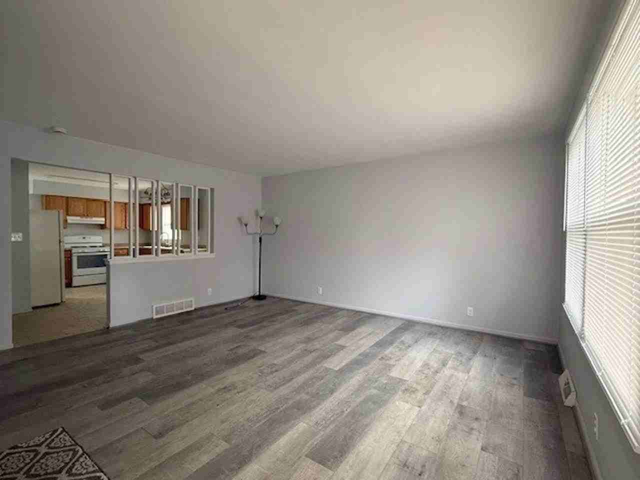 1320 Marion St - Photo 3 of 23