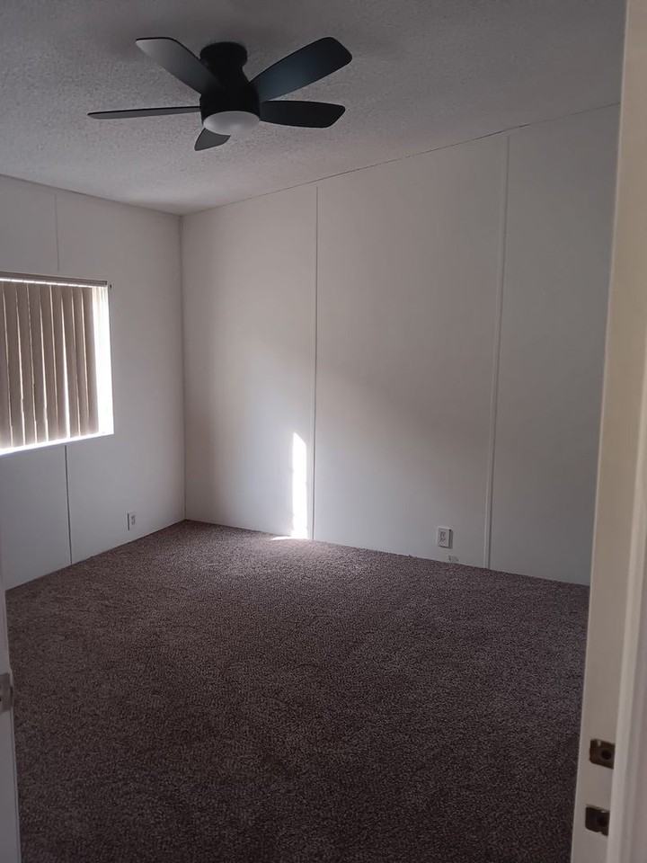 821 Lancer Way - Photo 3 of 10