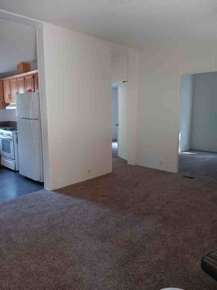 821 Lancer Way - Photo 7 of 10