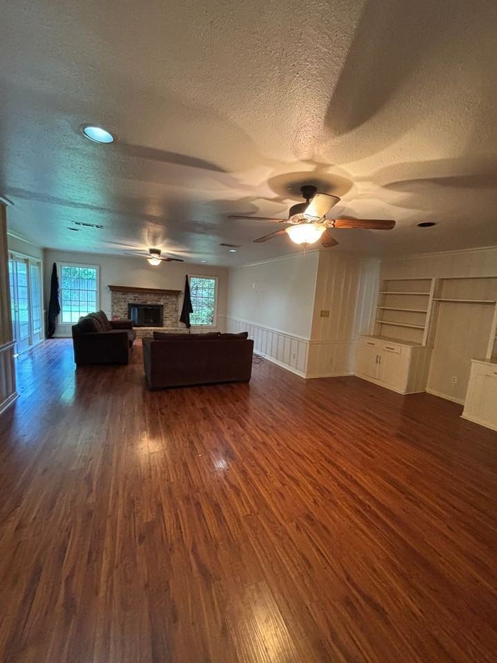 1519 Audubon Pl - Photo 4 of 12