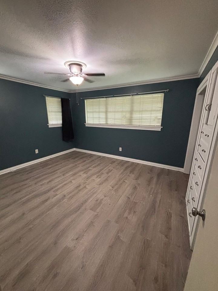 1519 Audubon Pl - Photo 7 of 12