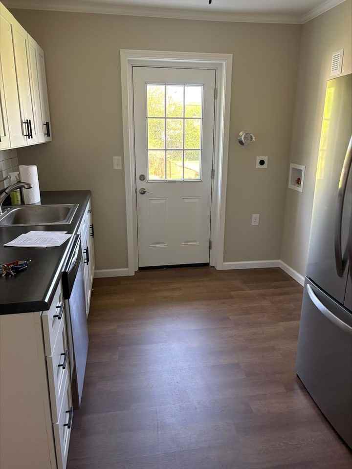 2117 Sherwood Rd - Photo 7 of 12