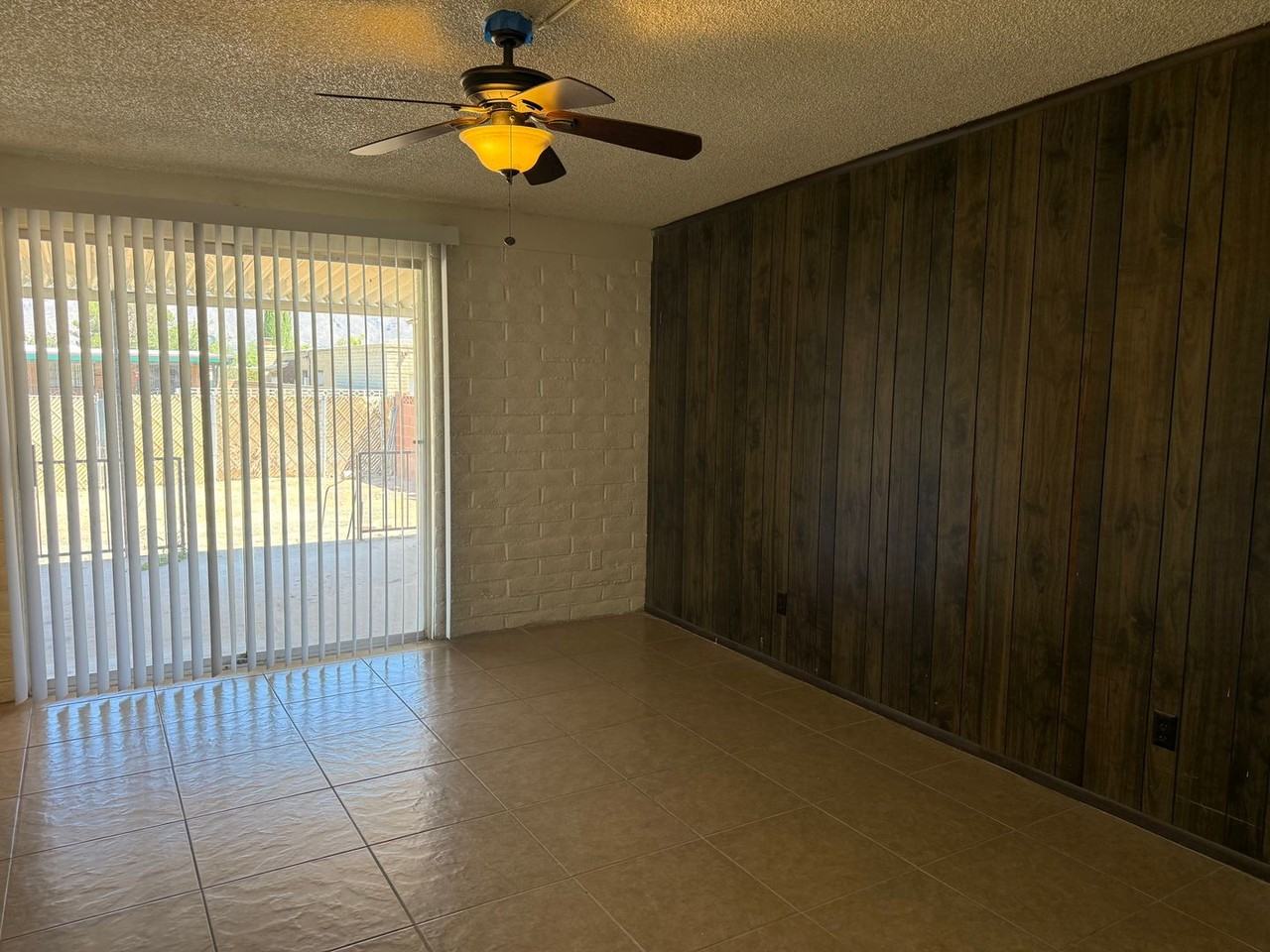 4541 E San Francisco Blvd - Photo 7 of 20