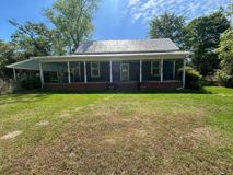 107 S Pecan St - Photo 1 of 1