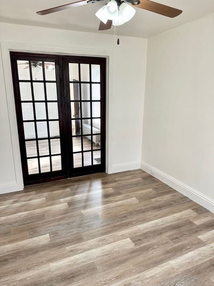 1424 W Philadelphia St - Photo 3 of 15