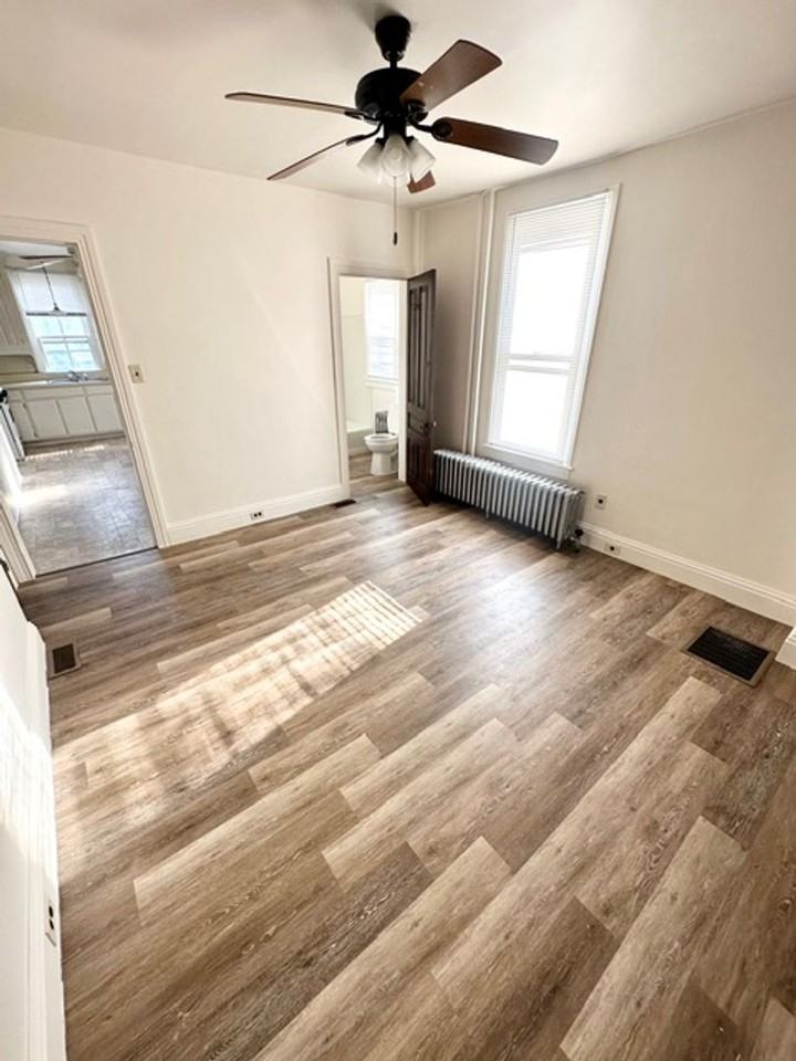 1424 W Philadelphia St - Photo 4 of 15