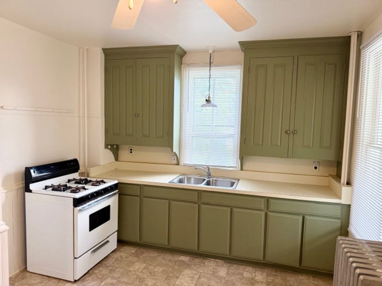 1424 W Philadelphia St - Photo 7 of 15