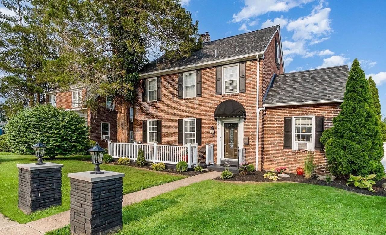 3015 N 5th St - Photo 2 of 37