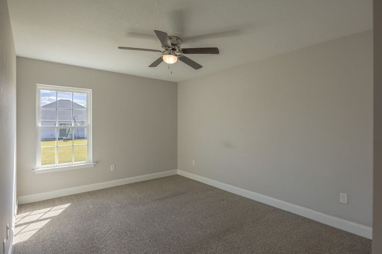 7020 White Pine Ave - Photo 6 of 13