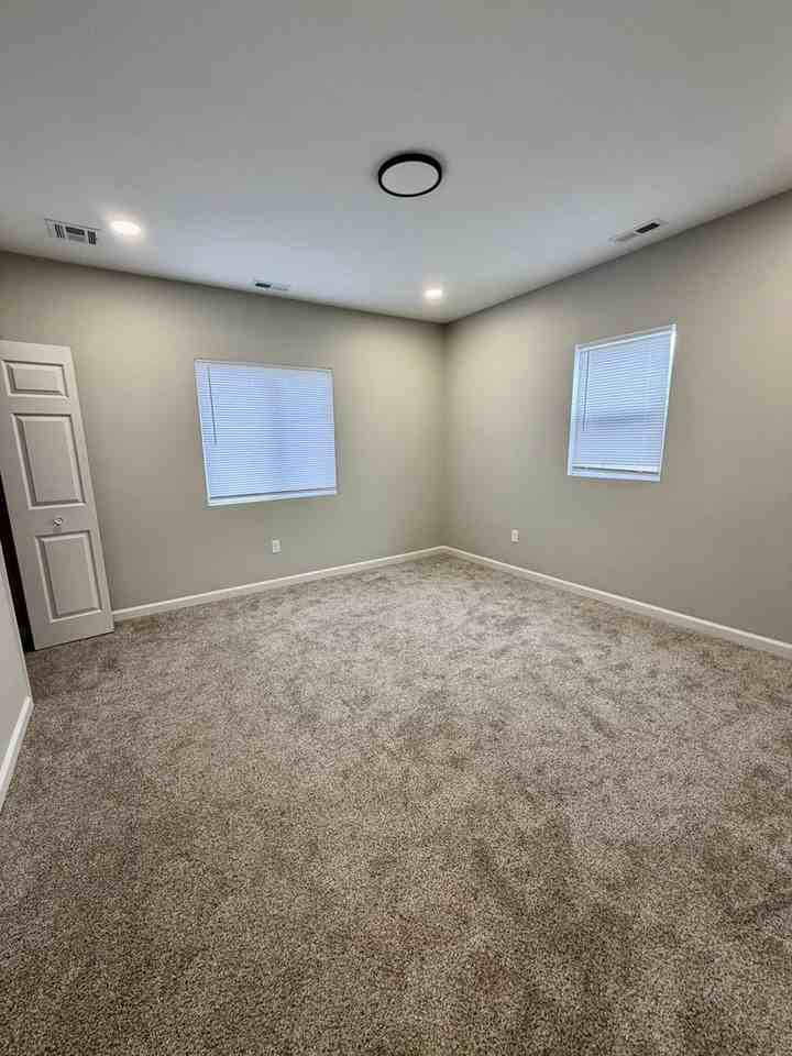 1650 S Main St #2 - Photo 7 of 11