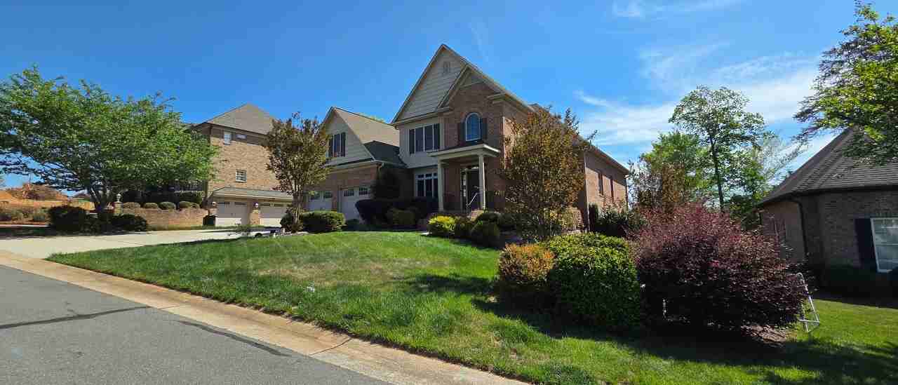 323 Hilly Creek Ln - Photo 4 of 50