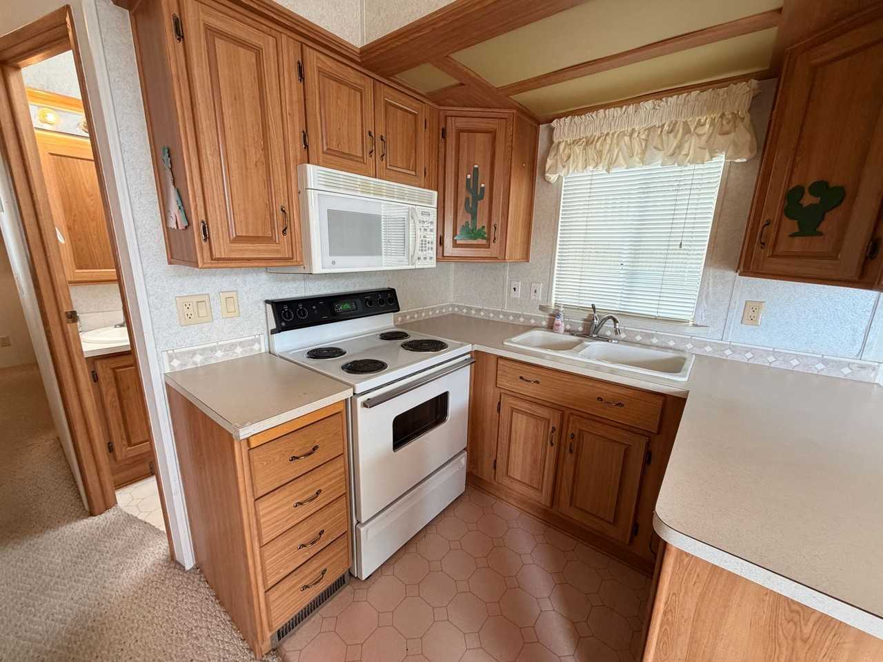 125 125 E Gila Dr - 125 E Gila - Photo 3 of 37