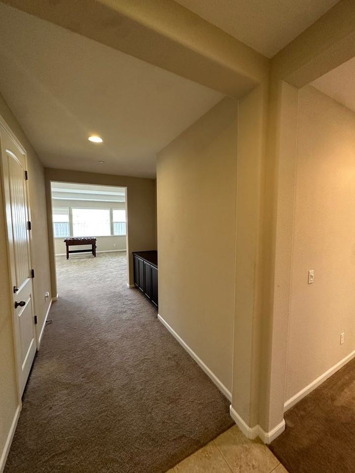 3251 Tinker Creek Way - Photo 2 of 32