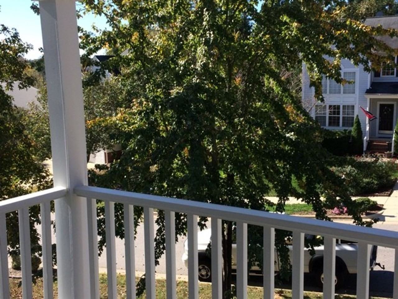 1029 Torrence Dr - Photo 4 of 45