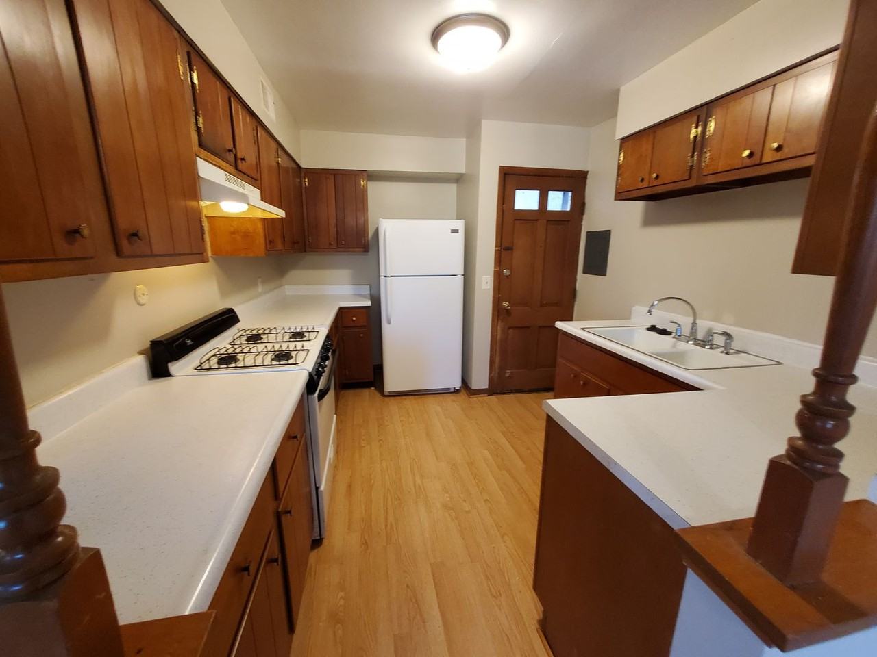 Cody Apartments BLDG C - Photo 4 of 22