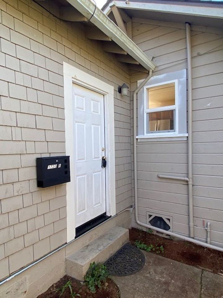 1720 L St - Photo 6 of 27