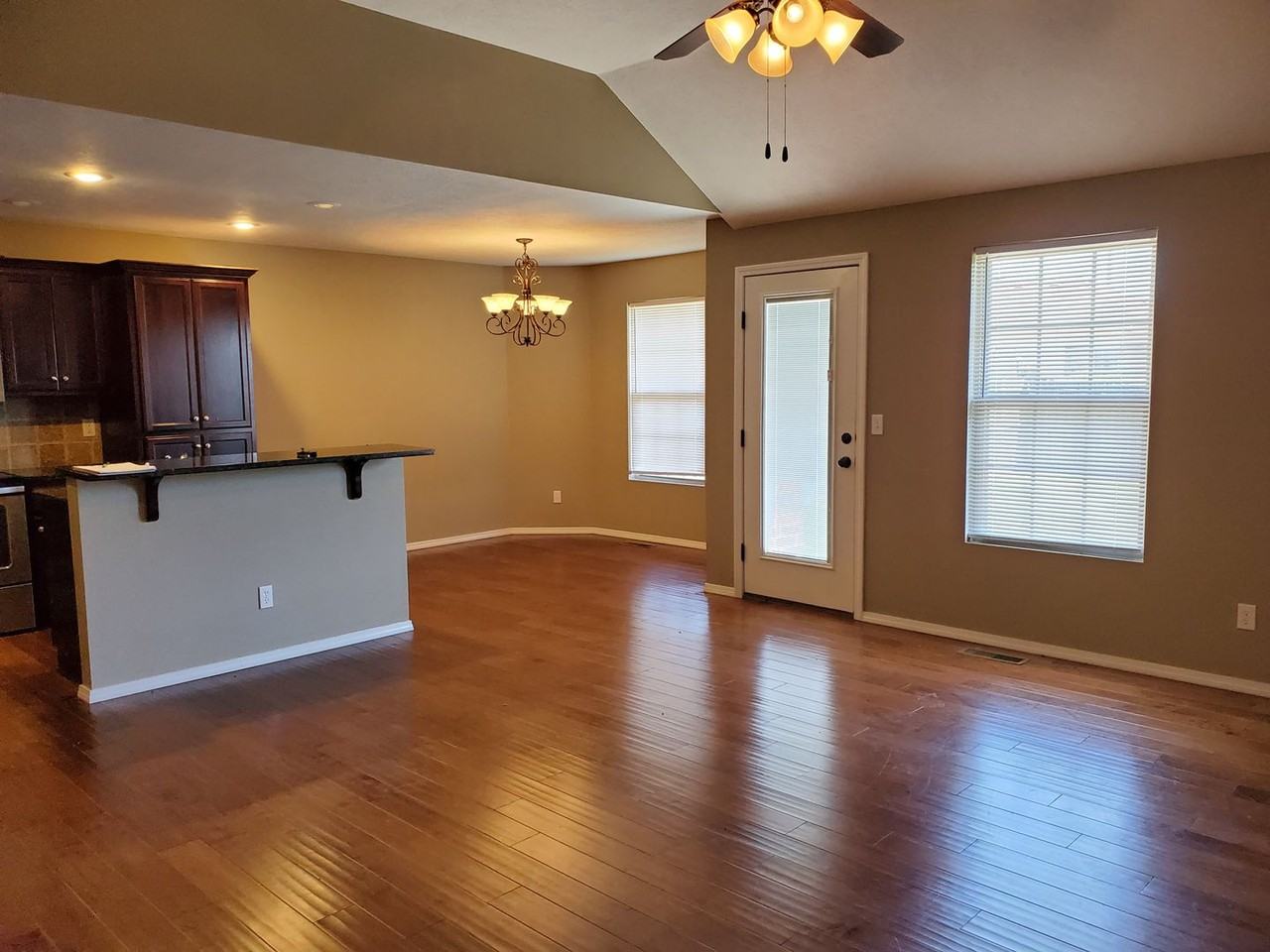 3534 S Juniper Ave - Photo 7 of 15