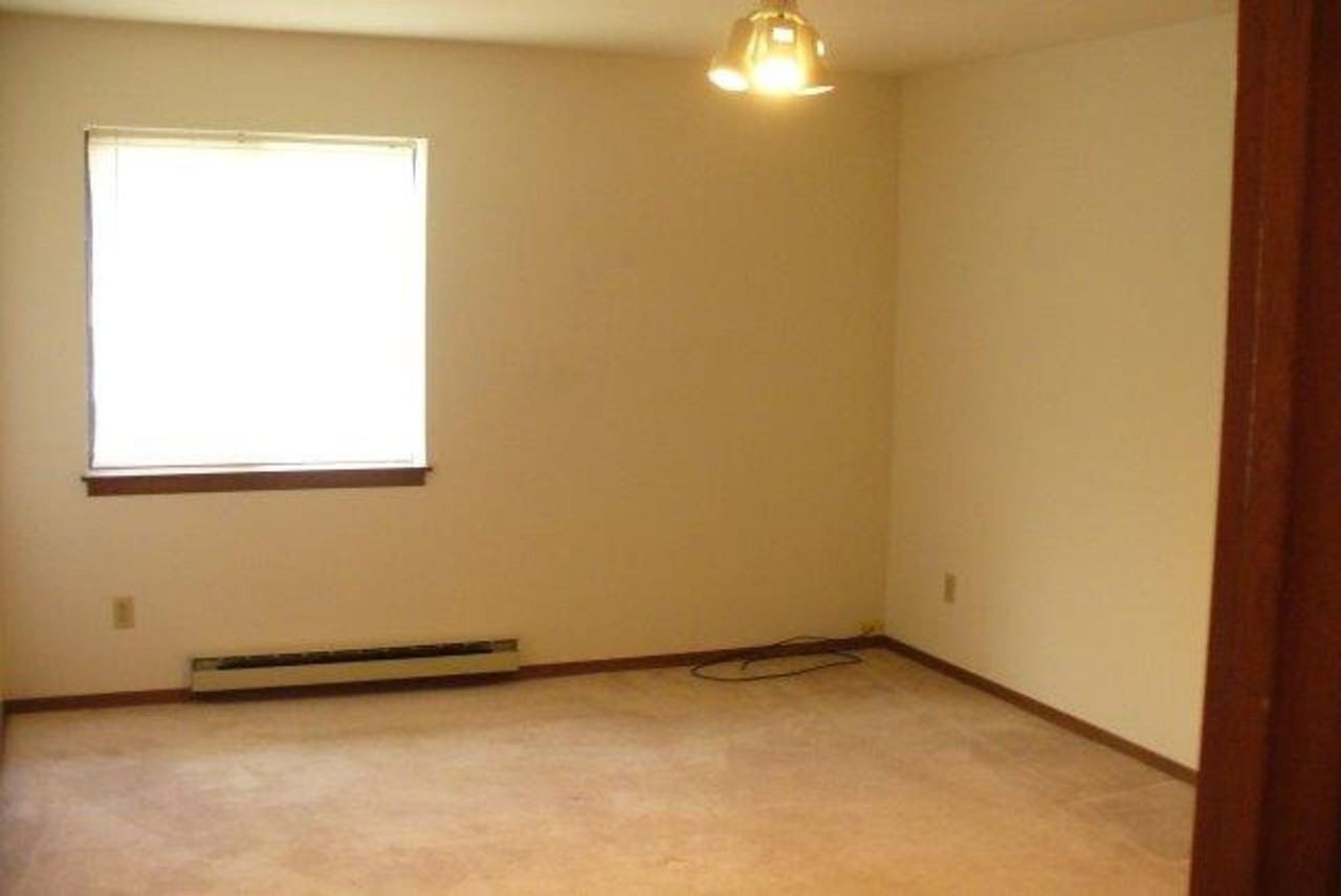 203 Ski Ct #H - Photo 3 of 15