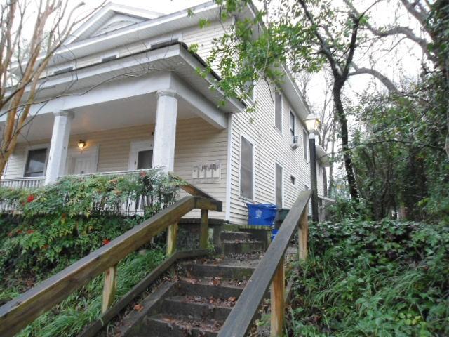 1914 Senate St - Photo 2 of 9