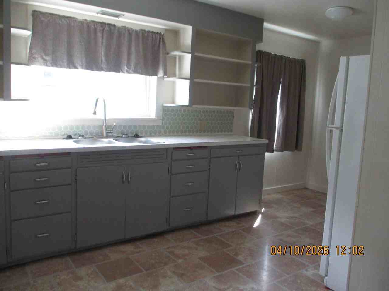 3124 Sumner Ave - Photo 4 of 7