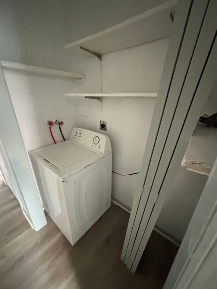 605 Manatawny St - Photo 2 of 18