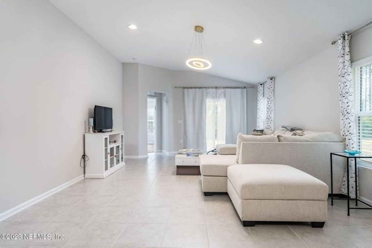 581 Meadow Ridge Dr - Photo 7 of 25