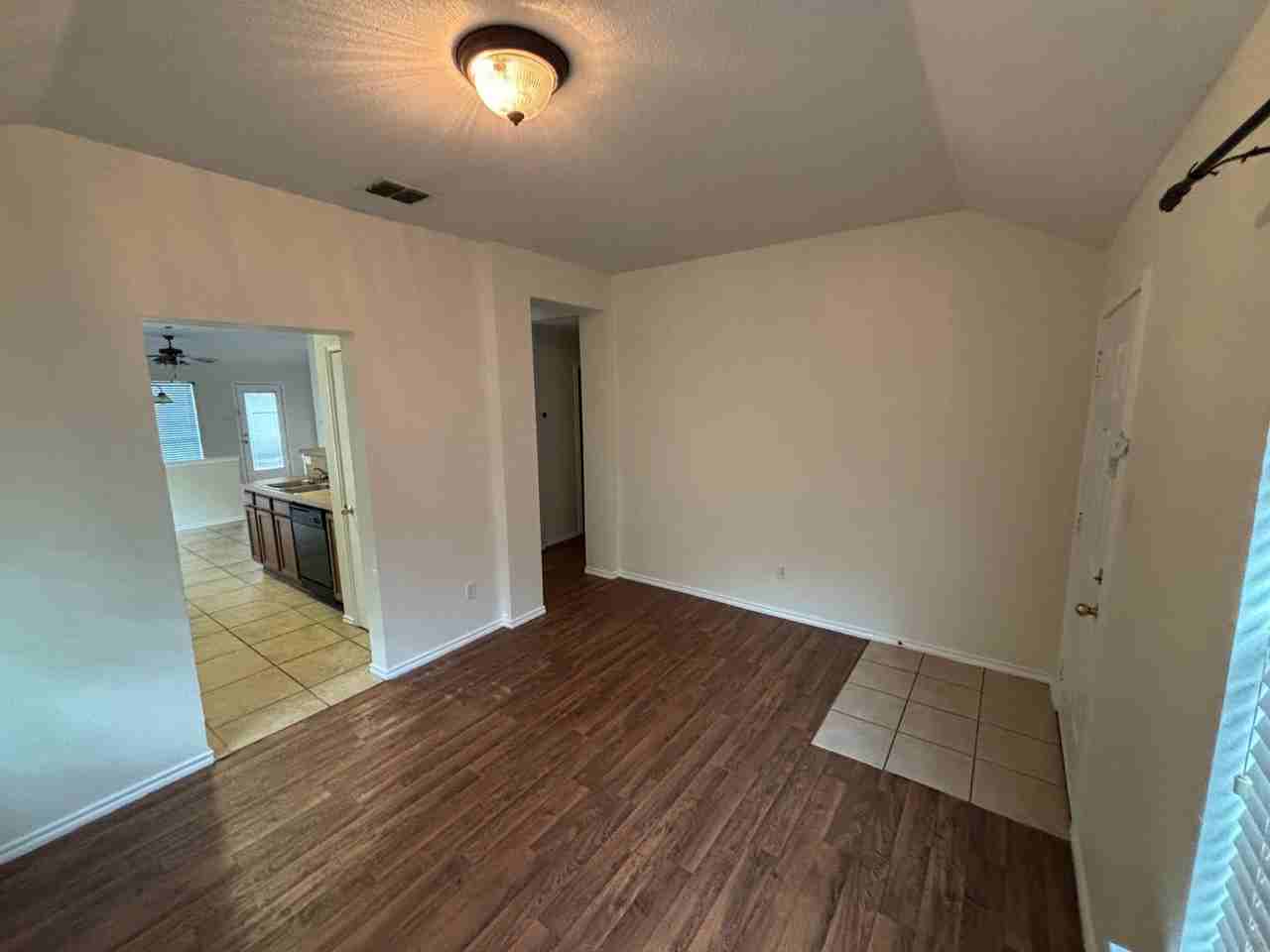 3408 Saint Vincent Rd - Photo 3 of 16