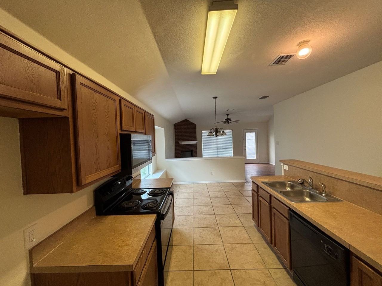 3408 Saint Vincent Rd - Photo 7 of 16