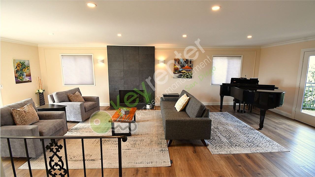 3848 Dixon Pl - Photo 5 of 33