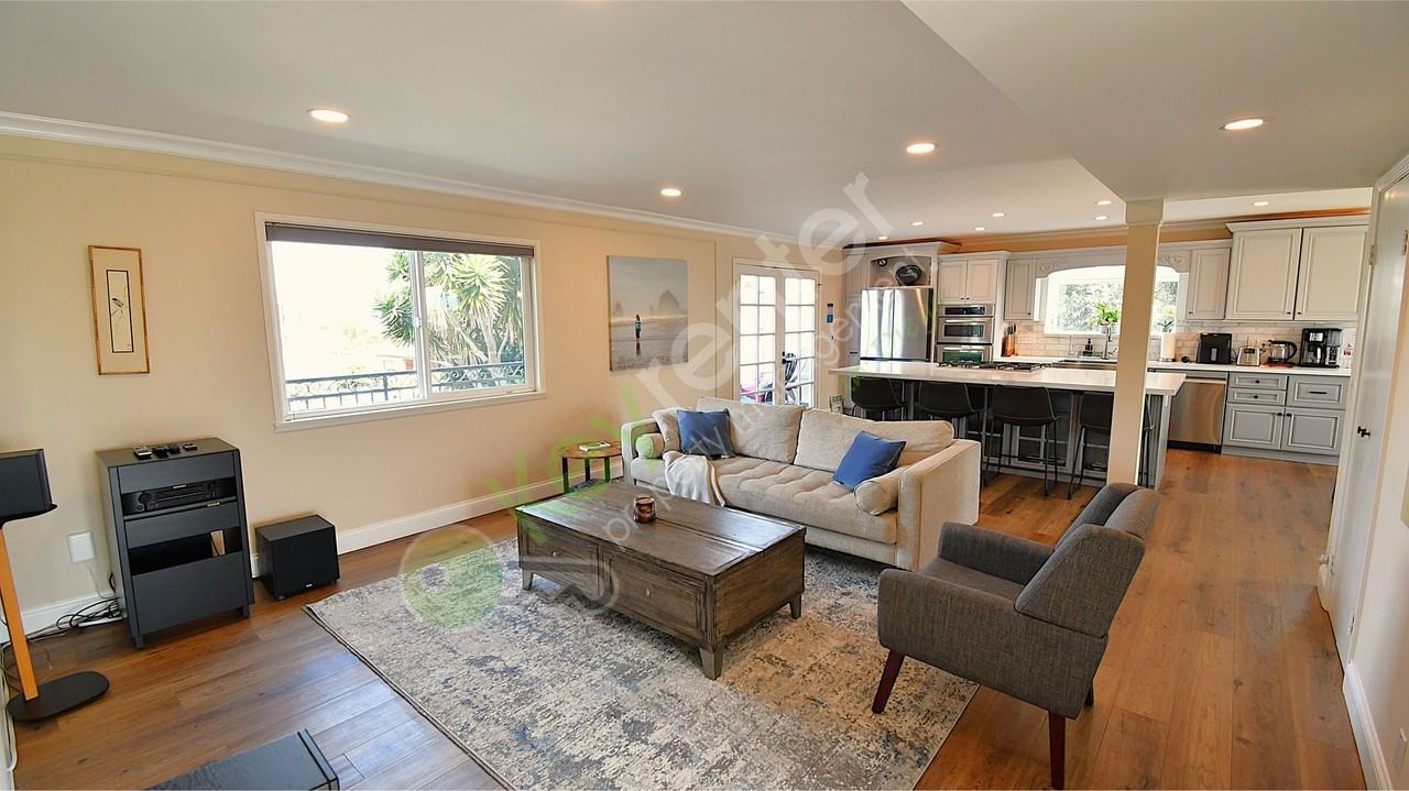 3848 Dixon Pl - Photo 6 of 33