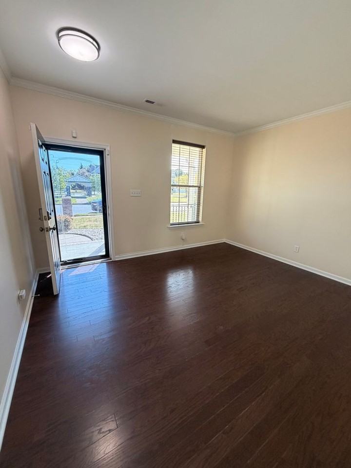 42 Kilverstone Way - Photo 4 of 50