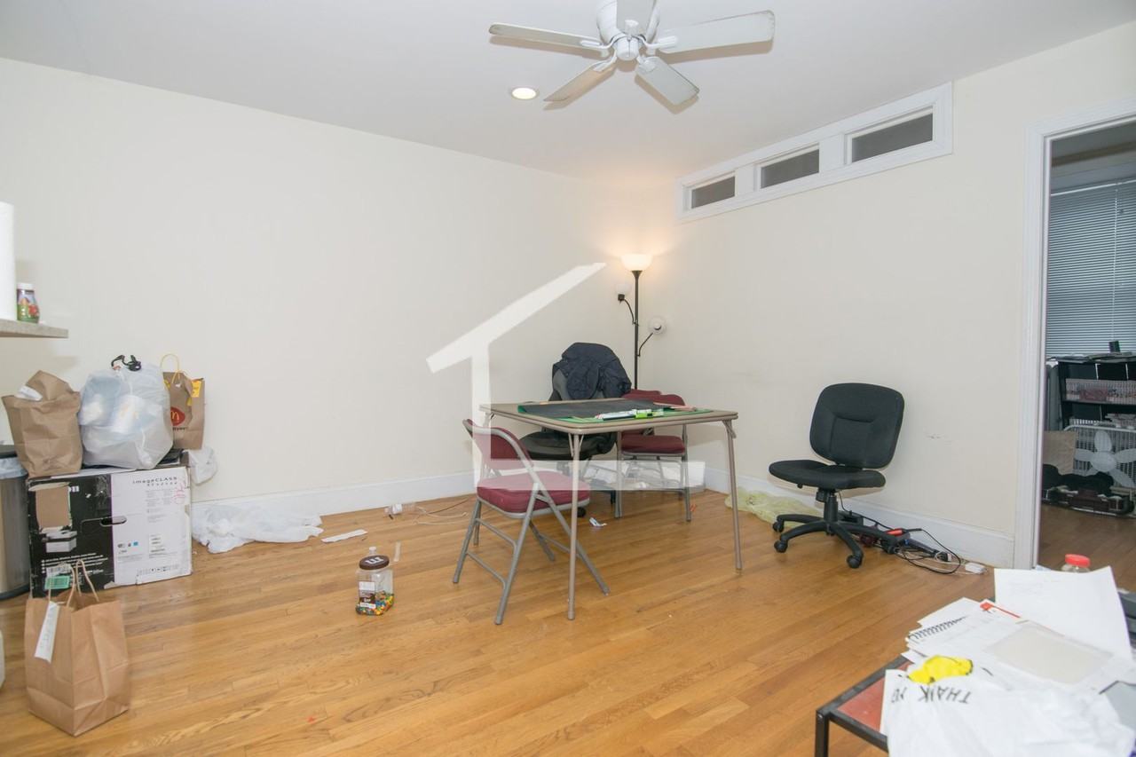 307 Saint Paul St - Photo 3 of 8