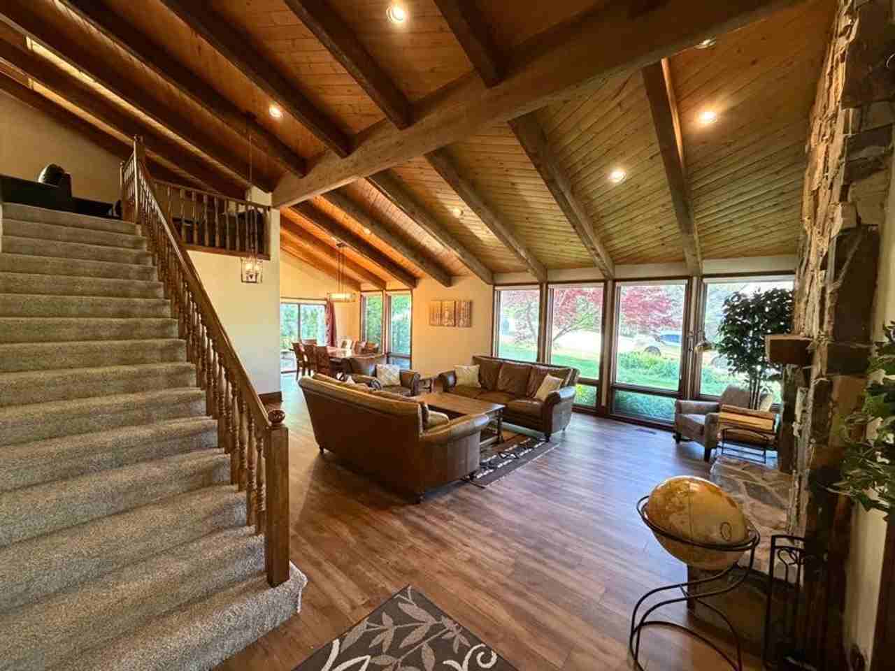 1909 Maple Hollow Way - Photo 2 of 50